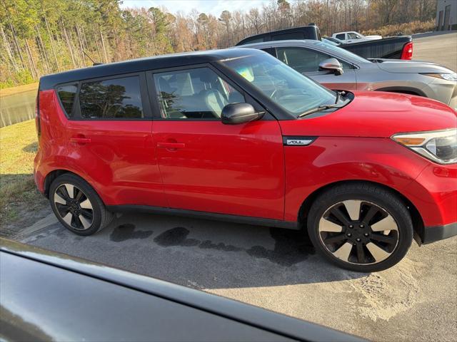 2017 Kia Soul +