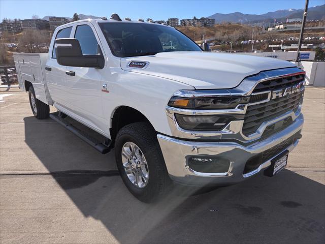 2026 RAM Ram 3500 Chassis Cab RAM 3500 TRADESMAN CREW CAB CHASSIS 4X4 60 CA