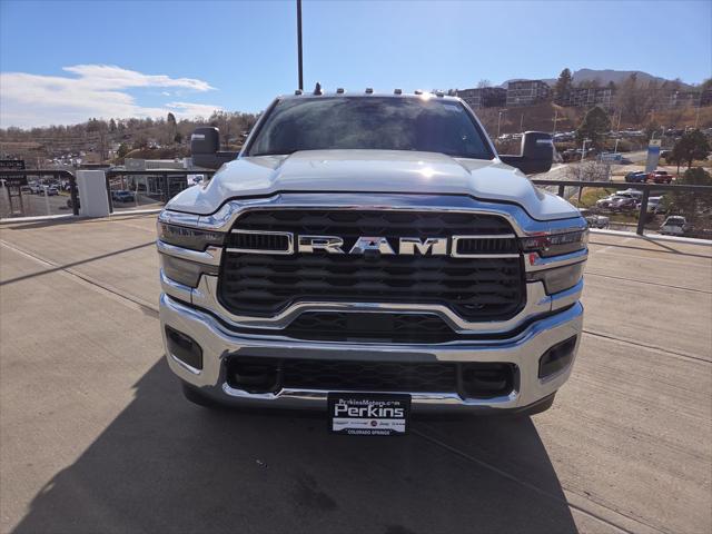 2026 RAM Ram 3500 Chassis Cab RAM 3500 TRADESMAN CREW CAB CHASSIS 4X4 60 CA