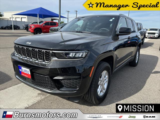 2025 Jeep Grand Cherokee Laredo 4x2