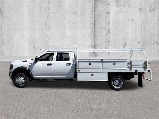 2026 RAM 5500 Chassis RAM 5500 TRADESMAN CHASSIS CREW CAB 4X4 84 CA
