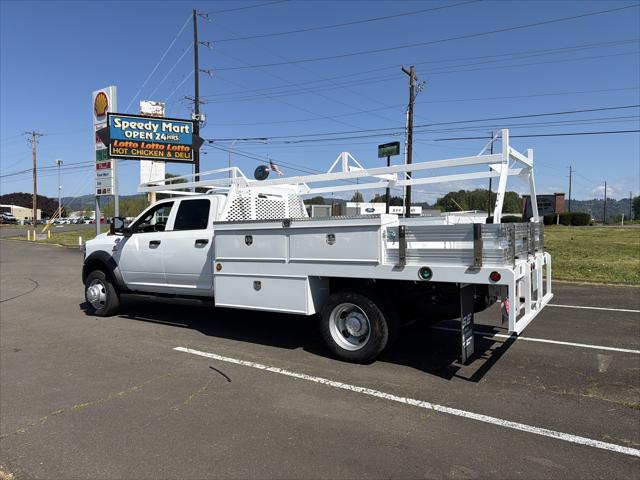 2026 RAM 5500 Chassis RAM 5500 TRADESMAN CHASSIS CREW CAB 4X4 84 CA
