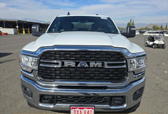 2024 RAM 2500 Big Horn Crew Cab 4x4 64 Box 2024 RAM 2500 Big Horn Crew Cab 4x4 64 Box