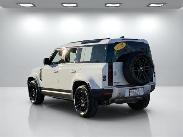 2025 Land Rover Defender 110 P300