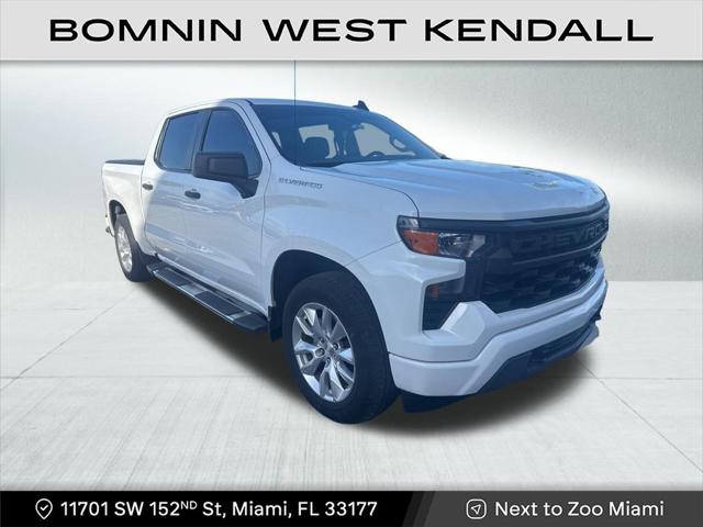 2022 Chevrolet Silverado 1500 2WD Crew Cab Short Bed Custom 2022 Chevrolet Silverado 1500 2WD Crew Cab Short Bed Custom