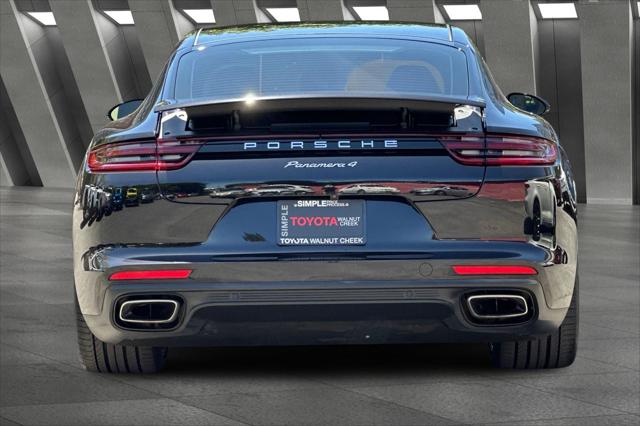 2020 Porsche Panamera 4