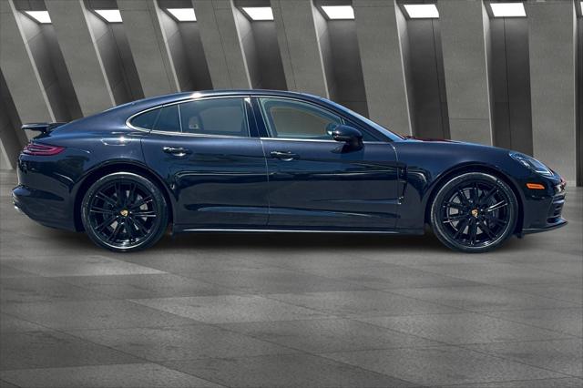 2020 Porsche Panamera 4