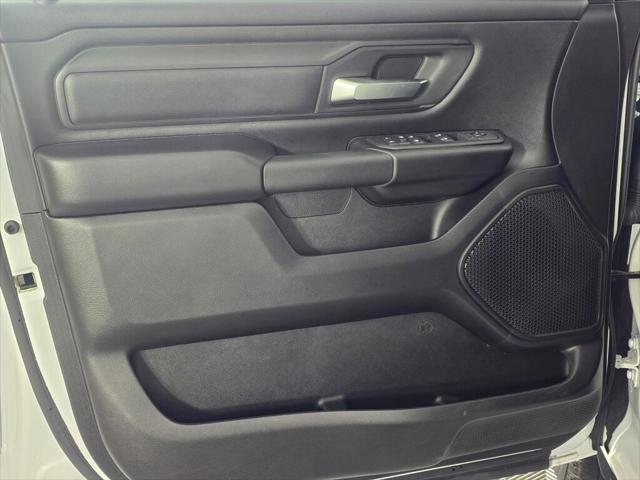 2026 Ram 1500 Tradesman Crew Cab 4x4 5'7" Box