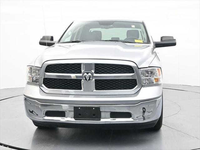 2022 RAM 1500 Classic SLT Crew Cab 4x2 57 Box 2022 RAM 1500 Classic SLT Crew Cab 4x2 57 Box