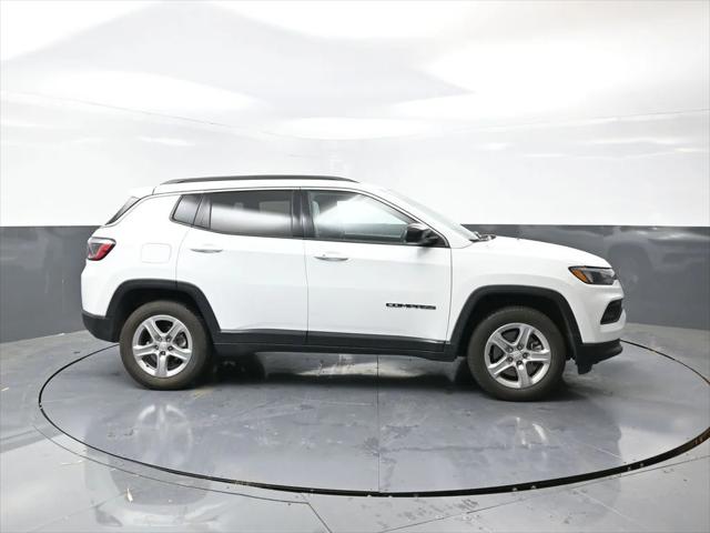 2024 Jeep Compass Latitude 4x4 2024 Jeep Compass Latitude 4x4