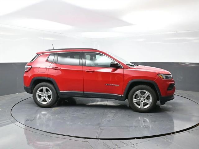 2024 Jeep Compass Latitude 4x4 2024 Jeep Compass Latitude 4x4