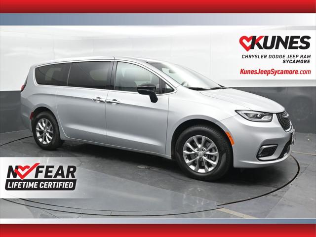 2026 Chrysler Pacifica PACIFICA SELECT AWD