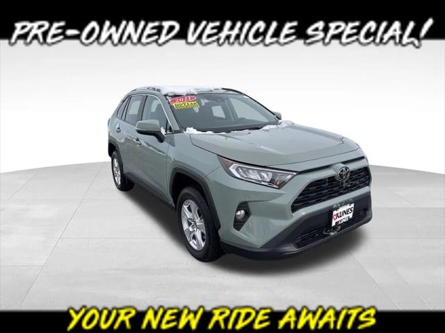 2021 Toyota RAV4 XLE 2021 Toyota RAV4 XLE