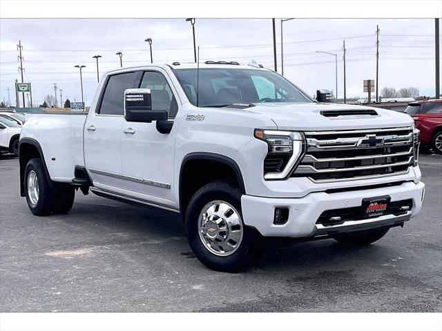 2024 Chevrolet Silverado 3500HD 4WD Crew Cab Long Bed High Country