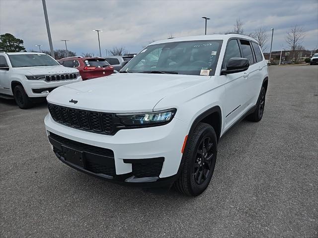 2024 Jeep Grand Cherokee L Altitude 4x4 2024 Jeep Grand Cherokee L Altitude 4x4