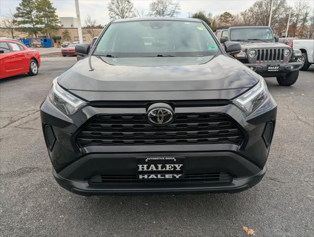 2025 Toyota RAV4 LE 2025 Toyota RAV4 LE