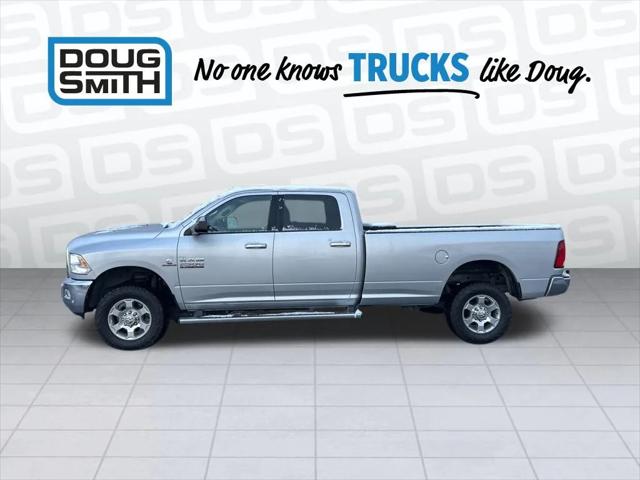 2017 RAM 2500 Big Horn Crew Cab 4x4 8 Box 2017 RAM 2500 Big Horn Crew Cab 4x4 8 Box