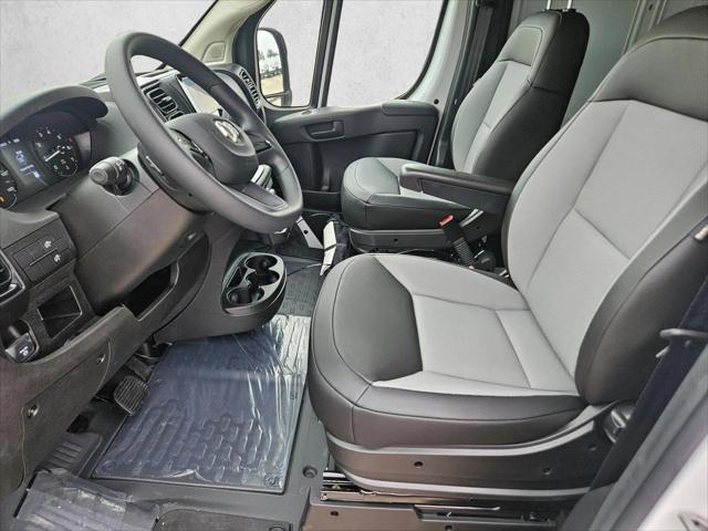2025 Ram ProMaster Cargo Van Tradesman Low Roof 118" WB w/Pass Seat