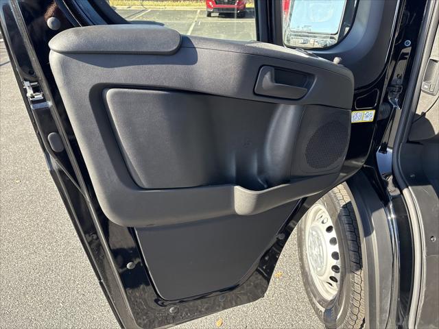 2025 Ram ProMaster Cargo Van Tradesman High Roof 159" WB w/Pass Seat