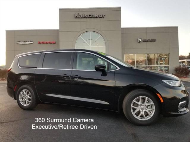 2024 Chrysler Pacifica Touring L 2024 Chrysler Pacifica Touring L