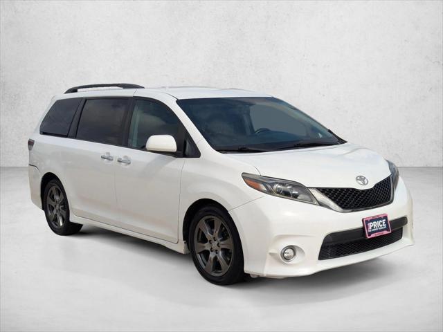 2017 Toyota Sienna SE 8 Passenger 2017 Toyota Sienna SE 8 Passenger