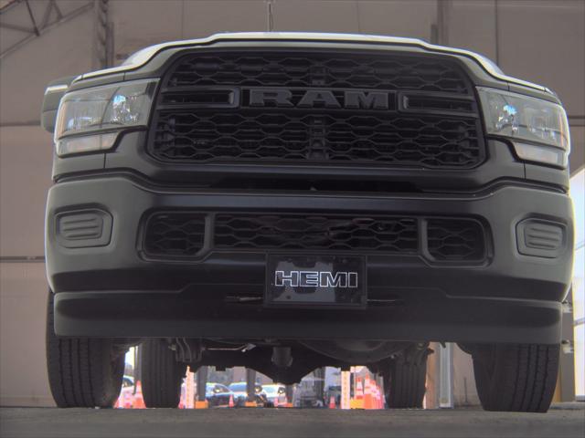 2024 RAM 2500 Tradesman Crew Cab 4x4 64 Box 2024 RAM 2500 Tradesman Crew Cab 4x4 64 Box