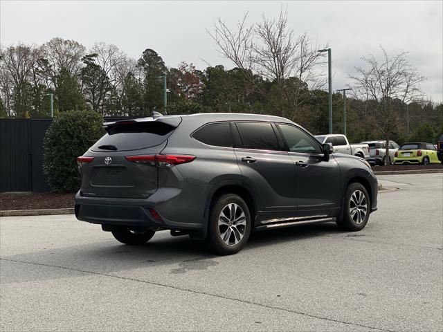2022 Toyota Highlander XLE 2022 Toyota Highlander XLE