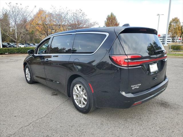 2024 Chrysler Pacifica Touring L 2024 Chrysler Pacifica Touring L