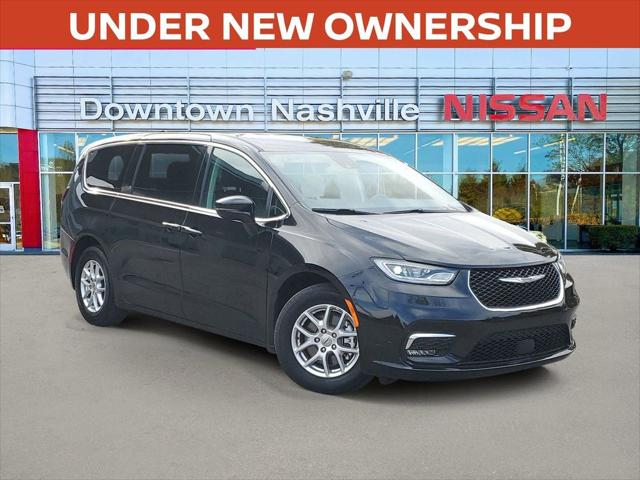 2024 Chrysler Pacifica Touring L 2024 Chrysler Pacifica Touring L