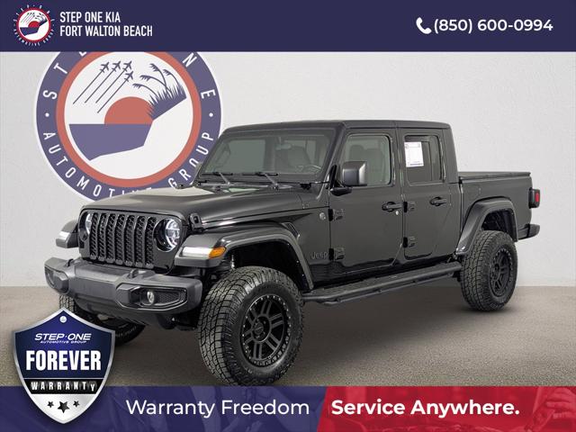 2022 Jeep Gladiator Altitude 4x4