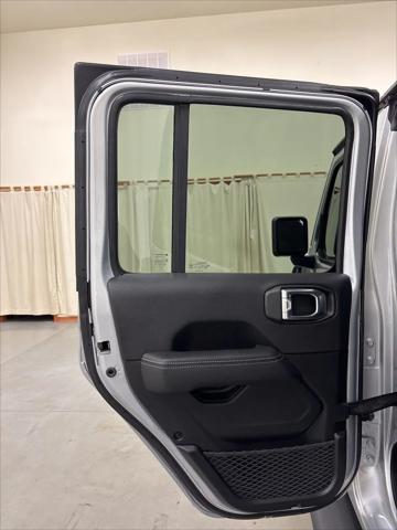 2023 Jeep Wrangler 4xe Sahara 4x4