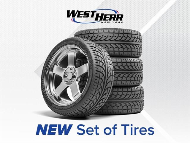 2023 GMC Canyon 4WD Crew Cab Short Box Denali