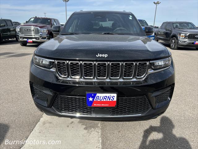 2025 Jeep Grand Cherokee Laredo 4x2 2025 Jeep Grand Cherokee Laredo 4x2