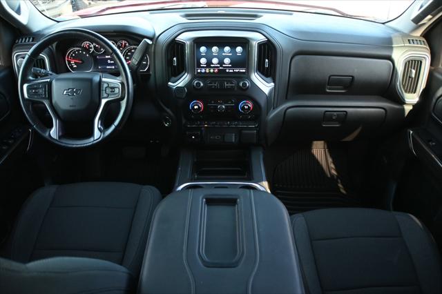 2020 Chevrolet Silverado 1500 4WD Crew Cab Short Bed RST