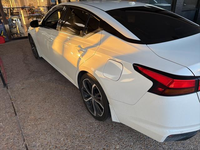 2023 Nissan Altima SR FWD