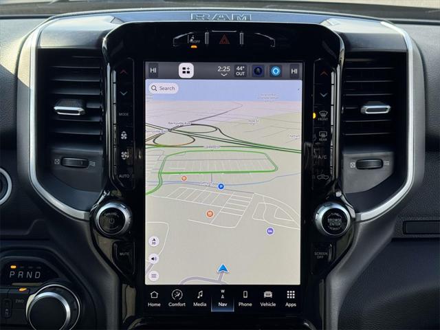 2024 RAM 2500 Big Horn Crew Cab 4x4 64 Box