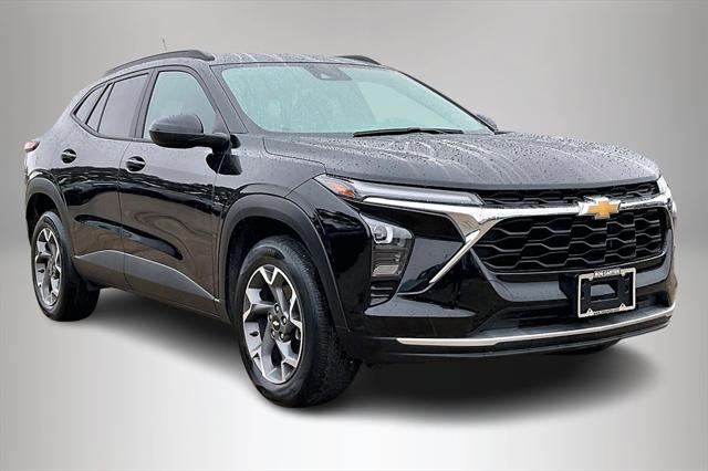 2024 Chevrolet Trax FWD LT