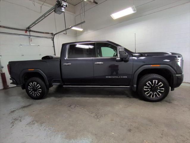 2024 GMC Sierra 3500HD 4WD Crew Cab Standard Bed Denali Ultimate