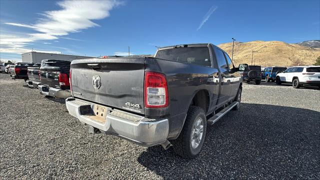2022 RAM 2500 Big Horn Crew Cab 4x4 64 Box 2022 RAM 2500 Big Horn Crew Cab 4x4 64 Box