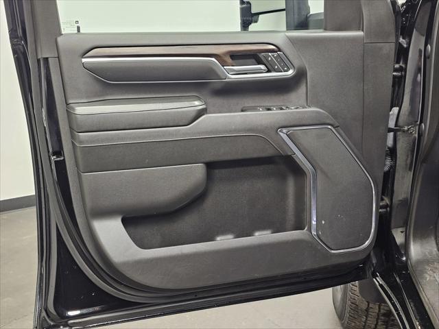 2024 GMC Sierra 2500HD SLT