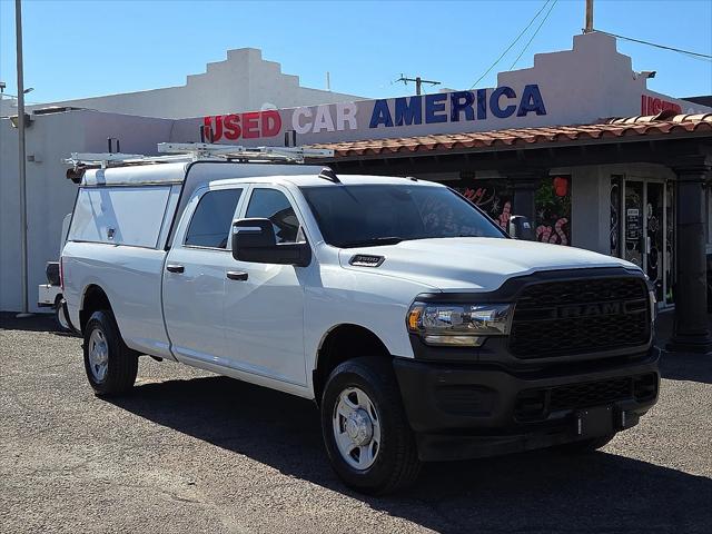 2023 RAM 3500 Tradesman Crew Cab 4x4 8 Box