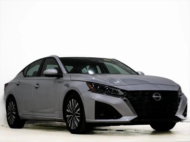 2023 Nissan Altima SV FWD