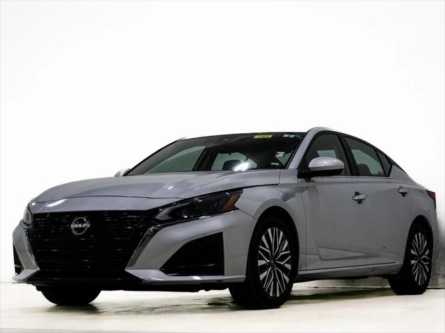 2023 Nissan Altima SV FWD