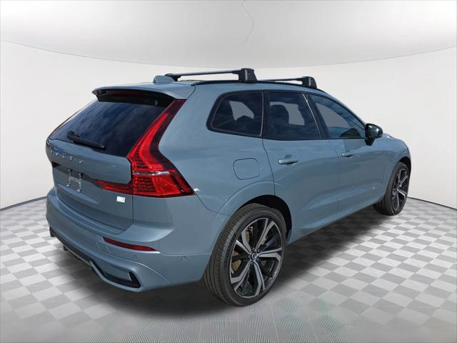 2022 Volvo XC60 Recharge Plug-In Hybrid T8 R-Design Extended Range