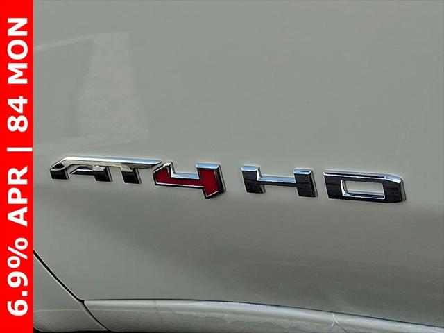 2026 GMC Sierra 2500HD Crew Cab, Standard Bed, AT4, 4WD