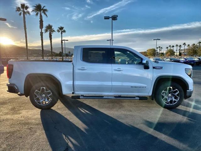 2026 GMC Sierra 1500 Crew Cab, Short Bed, SLE, RWD