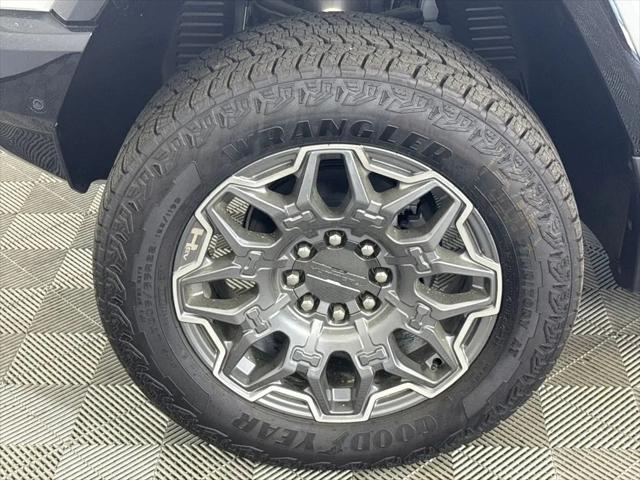 2026 GMC HUMMER EV 2X 4WD