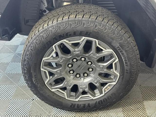 2026 GMC HUMMER EV 2X 4WD