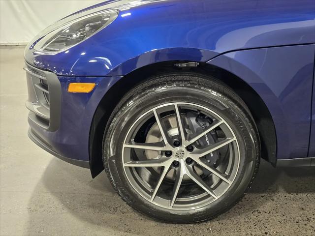 2026 Porsche Macan T