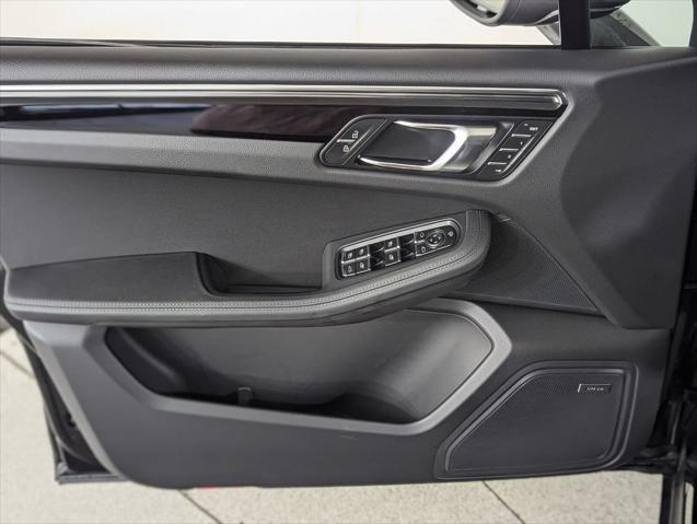 2026 Porsche Macan T